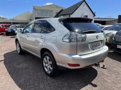 Photo of the vehicle Toyota Harrier