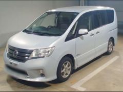 Photo of the vehicle Nissan Serena