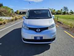 Photo of the vehicle Nissan NV200