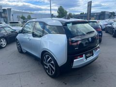 Photo of the vehicle BMW i3