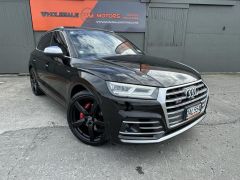 Photo of the vehicle Audi SQ5