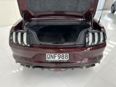 Photo of the vehicle Ford Mustang