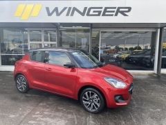 Photo of the vehicle Suzuki Swift