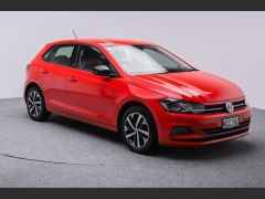 Photo of the vehicle Volkswagen Polo