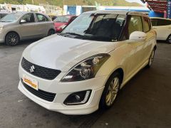 Photo of the vehicle Suzuki Swift