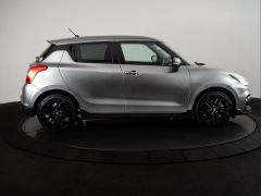 Photo of the vehicle Suzuki Swift