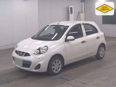 Photo of the vehicle Nissan March