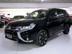 Photo of the vehicle Mitsubishi Outlander