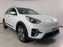 Photo of the vehicle Kia Niro