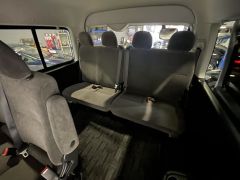 Photo of the vehicle Toyota HiAce