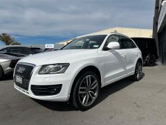 Photo of the vehicle Audi Q5