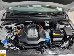 Photo of the vehicle Hyundai IONIQ