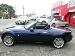 Photo of the vehicle Mazda Roadster