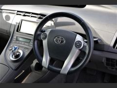 Photo of the vehicle Toyota Prius