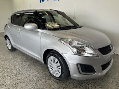 Photo of the vehicle Suzuki Swift