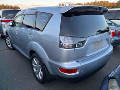 Photo of the vehicle Mitsubishi Outlander