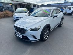 Photo of the vehicle Mazda CX-3