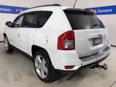 Photo of the vehicle Jeep Compass