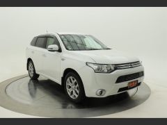 Photo of the vehicle Mitsubishi Outlander