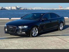 Photo of the vehicle Audi A4