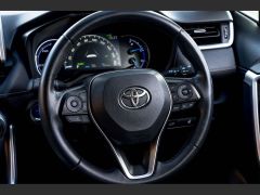 Photo of the vehicle Toyota RAV4