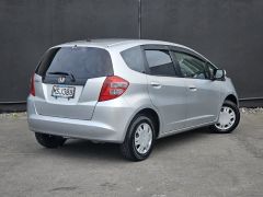 Photo of the vehicle Honda Fit