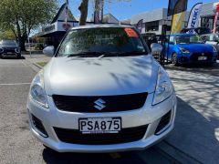 Photo of the vehicle Suzuki Swift