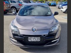 Photo of the vehicle Renault Megane