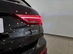 Photo of the vehicle Audi Q3