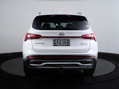 Photo of the vehicle Hyundai Santa Fe