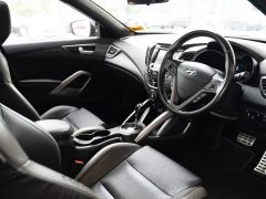 Photo of the vehicle Hyundai Veloster