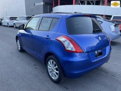 Photo of the vehicle Suzuki Swift