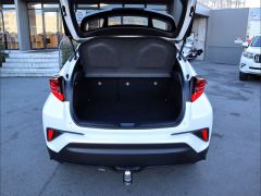 Photo of the vehicle Toyota C-HR