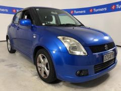 Photo of the vehicle Suzuki Swift