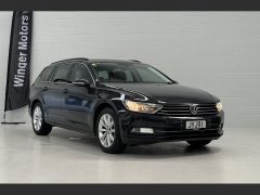 Photo of the vehicle Volkswagen Passat