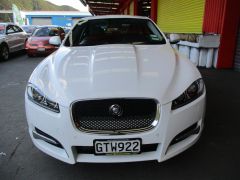 Photo of the vehicle Jaguar XF