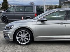 Photo of the vehicle Volkswagen Passat