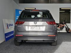 Photo of the vehicle Volkswagen Tiguan