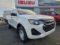 Photo of the vehicle Isuzu D-Max