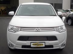 Photo of the vehicle Mitsubishi Outlander