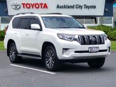 Photo of the vehicle Toyota Land Cruiser Prado