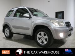 Photo of the vehicle Toyota RAV4