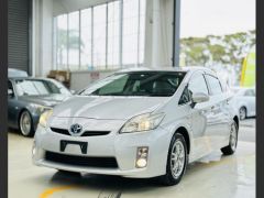 Photo of the vehicle Toyota Prius