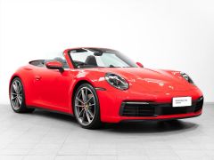 Photo of the vehicle Porsche 911