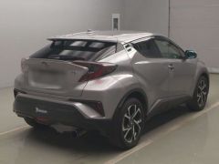 Photo of the vehicle Toyota C-HR