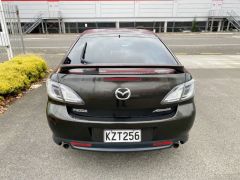 Photo of the vehicle Mazda Atenza