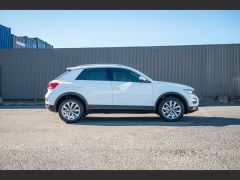 Photo of the vehicle Volkswagen T-Roc