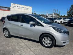 Photo of the vehicle Nissan Note