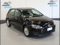 Photo of the vehicle Volkswagen Golf