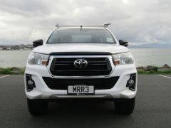 Photo of the vehicle Toyota Hilux